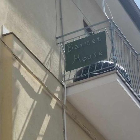 Barnet House Lamezia Apartment Lamezia Terme Exterior foto