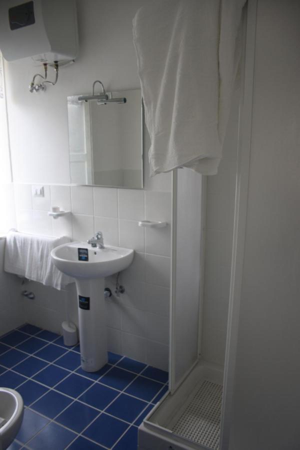 Barnet House Lamezia Apartment Lamezia Terme Exterior foto